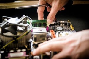 Cara memperbaiki hardisk rusak