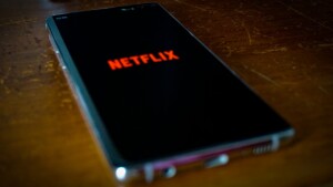 Cara Nonton TV di HP Android Tanpa Aplikasi Paling Mudah